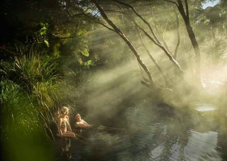 Natural Thermal Bathe Lake Tarawera Solitaire Lodge New Zealand 0