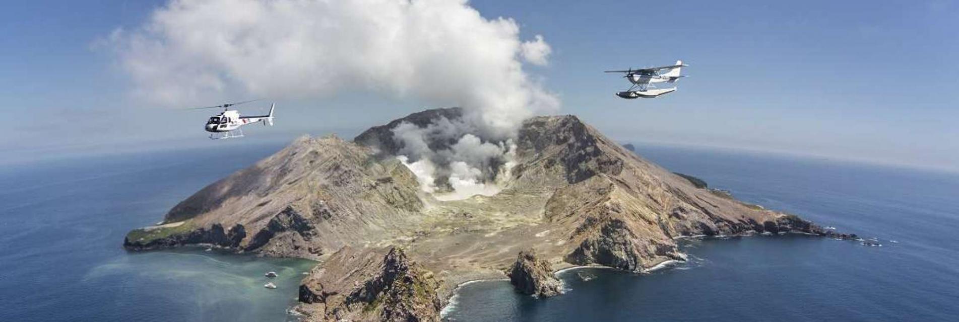 Hero image White Island by Helicopter or Floatplane 1 2 1 0 0 0 0 0 0 0 0